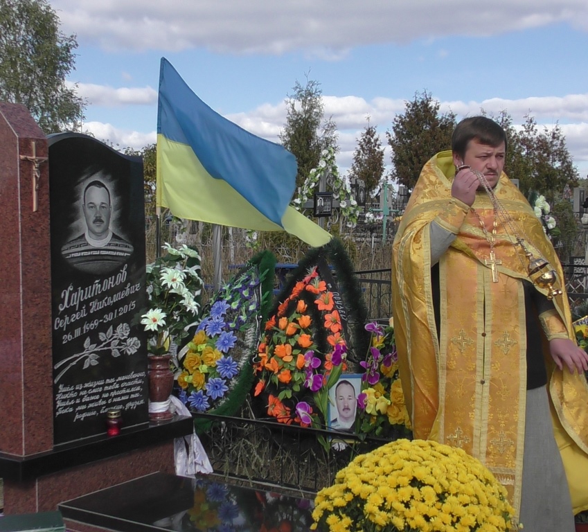 На Чернігівщині встановили пам’ятник сибіряку, який загинув в АТО 