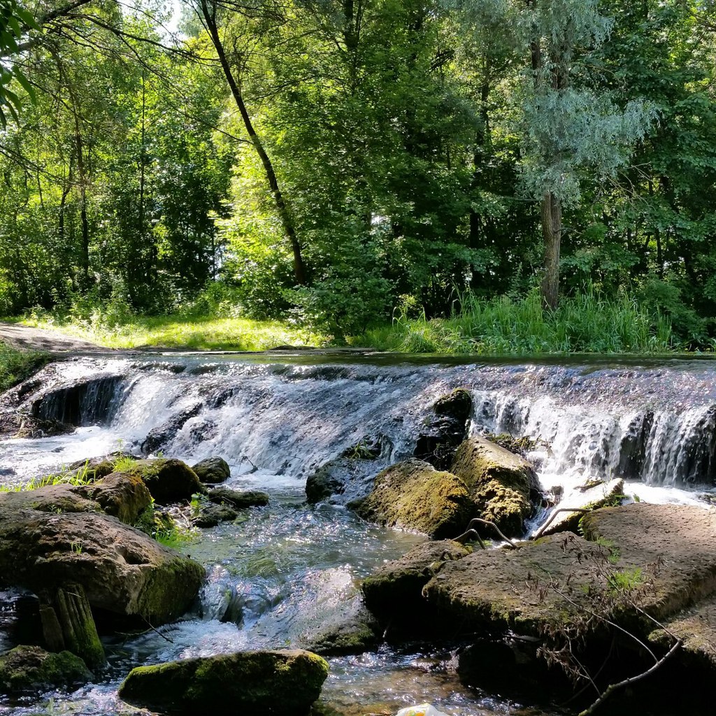 В Чернигове есть собственный водопад