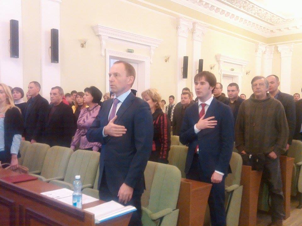 Сессия Черниговского городского совета началась
