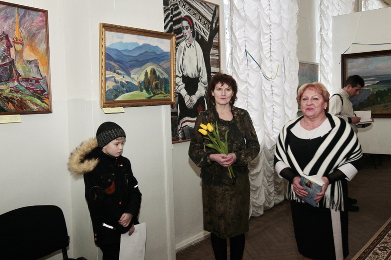 Художественный музей приурочил выставку к Дню Соборности Украины