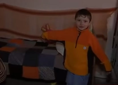 Украинцы в рекордные сроки собрали деньги на дом для мальчика-героя