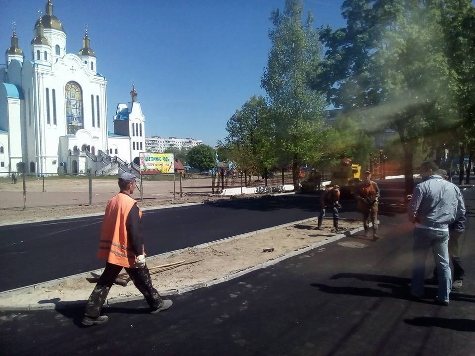 Черниговский Храм Всех Святых до Пасхи получит новый тротуар