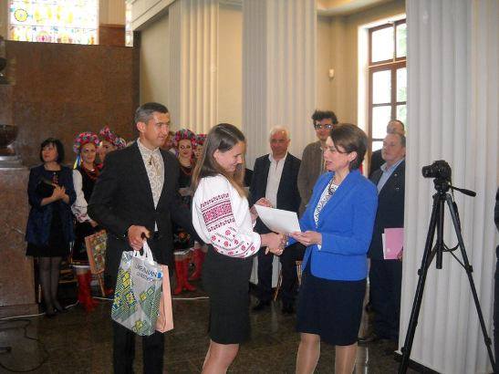 Школярка з Прилук отримала нагороду від міністра освіти та науки України
