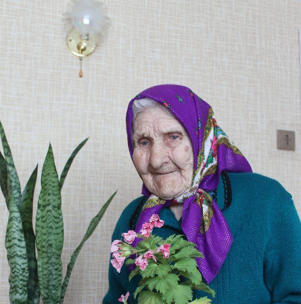 Найстарішій жінці Ічнянщини виповнилося 100 років 