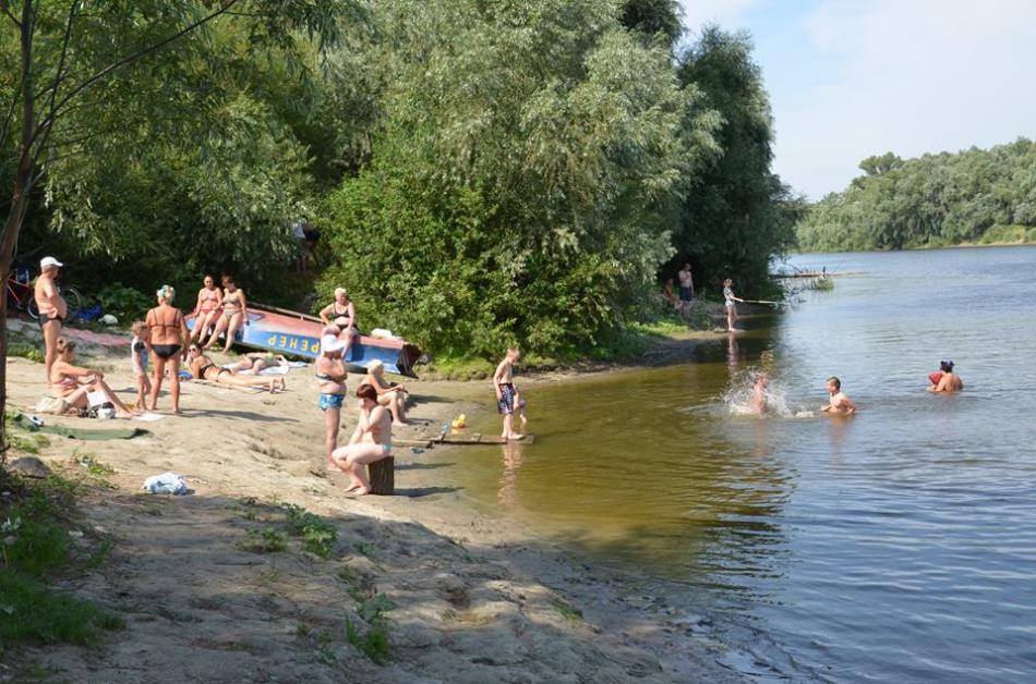 У Чернігові побільшає цивілізованих місць для купання: впорядкують ще один пляж