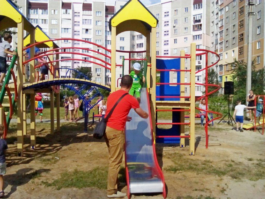 В Чернигове станет больше детских и спортивных площадок