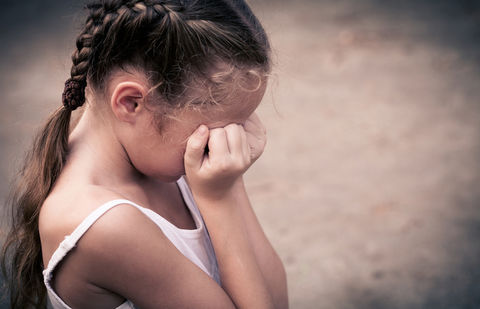 Чоловік зґвалтував 11-річну дівчинку серед поля на Чернігівщині