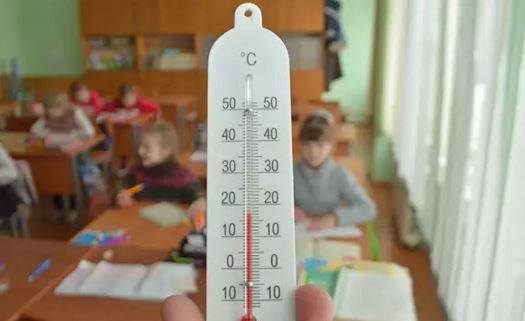 Если и в дальнейшем будет холодно, черниговские школы начнут отапливать раньше