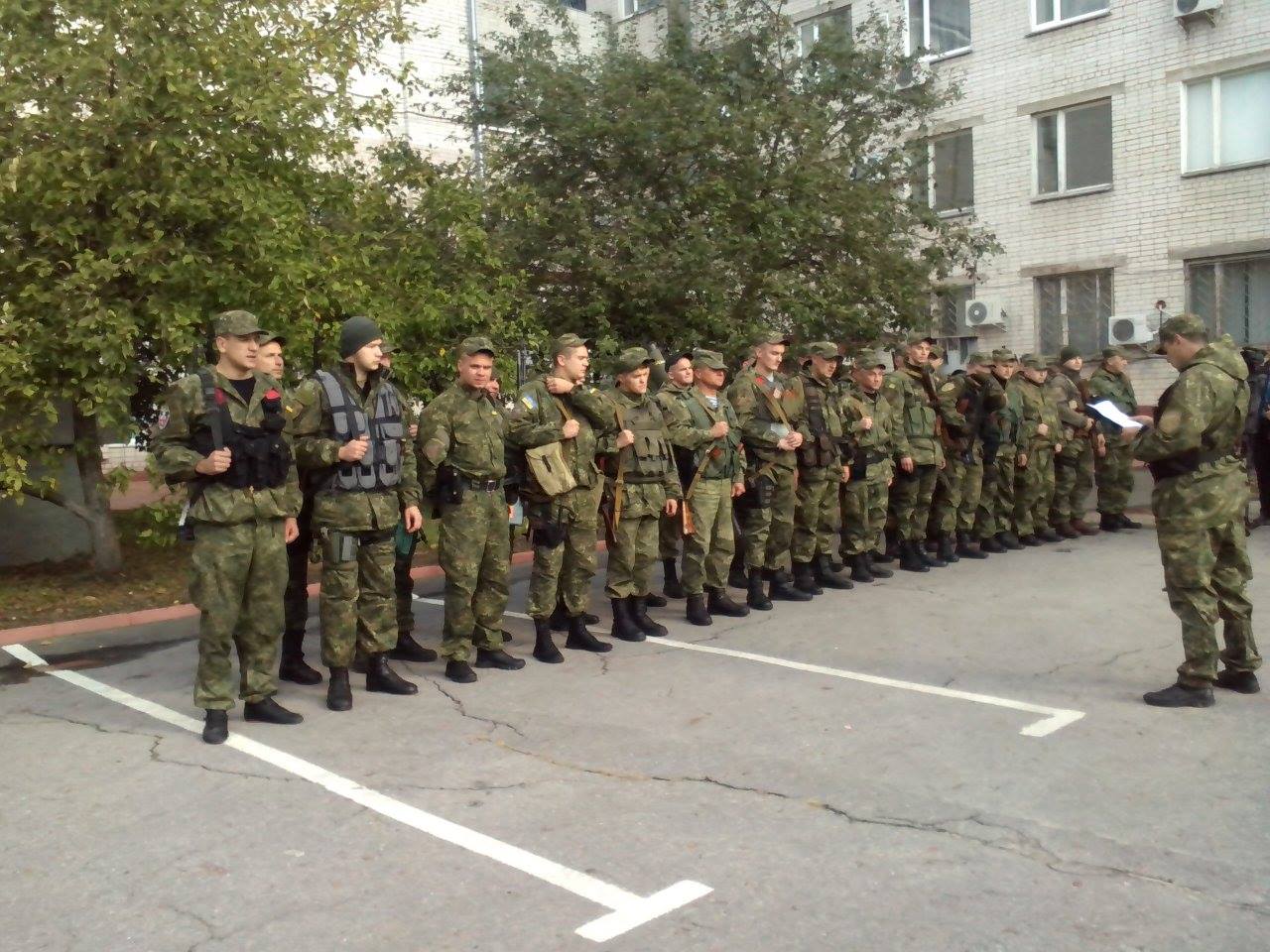 Бійці спецроти «Чернігів» відправляються в зону АТО. ФОТО