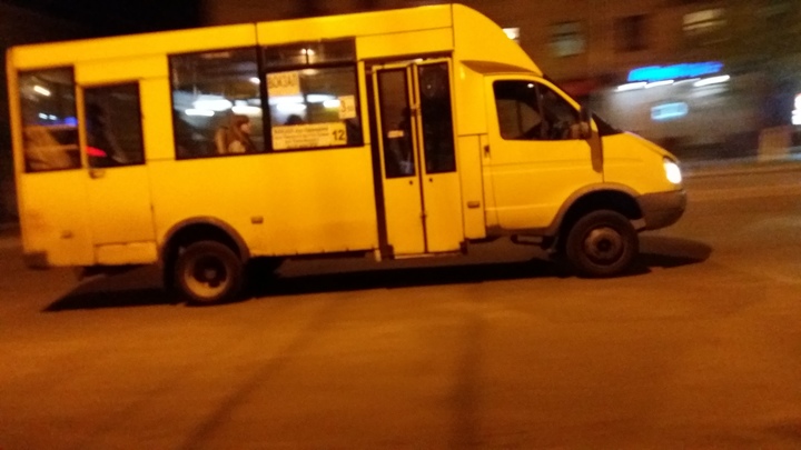 В Чернигове злоумышленники пытались скрыться от полиции на маршрутке