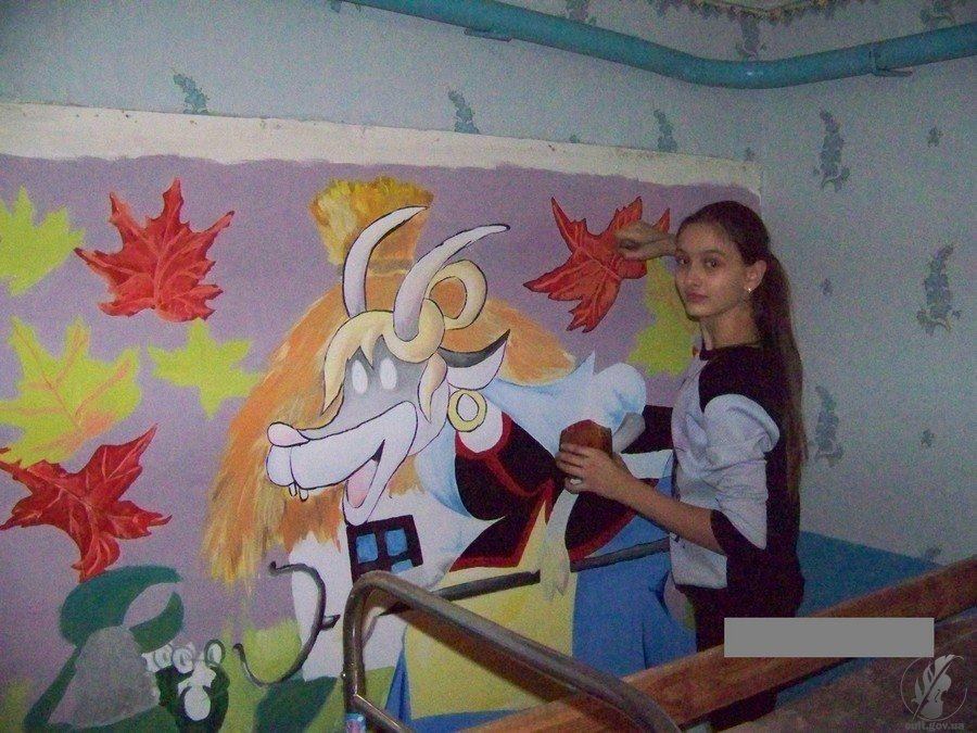 Юні художники Чернігівщини підготували дітям казковий дарунок до Миколая 