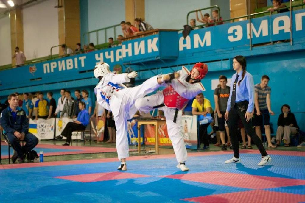 Юна чернігівка здобула срібло на Всеукраїнському турнірі з тхеквондо