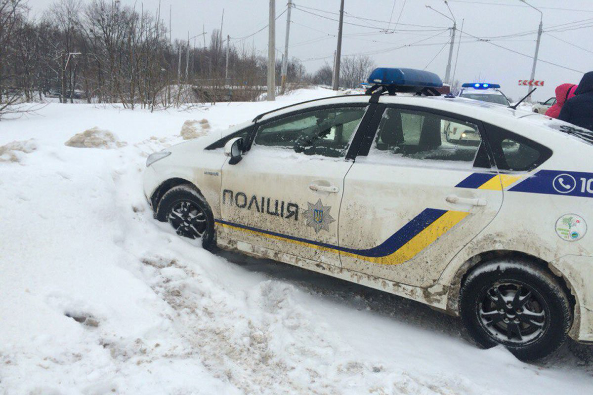 СБУ задержала полицейских-взяточников на Черниговщине
