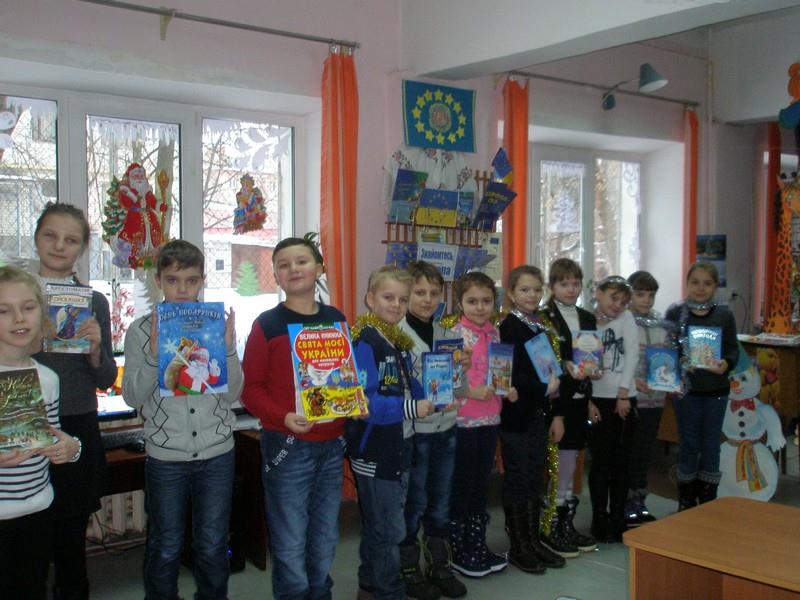 Школярі Чернігова здійснили кругосвітню літературну подорож. ФОТО