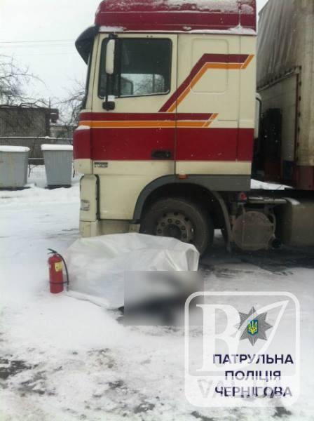 Водій фури помер за кермом вантажівки в Чернігові