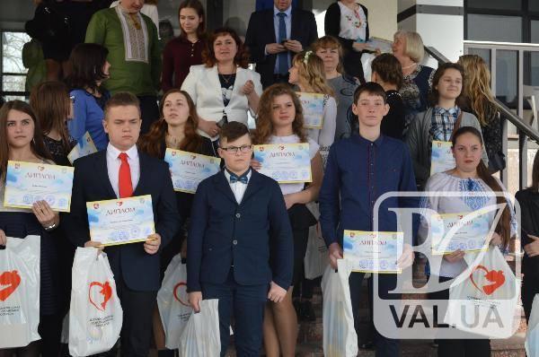 Двое учеников Черниговщины - призеры Всеукраинского конкурса эссе