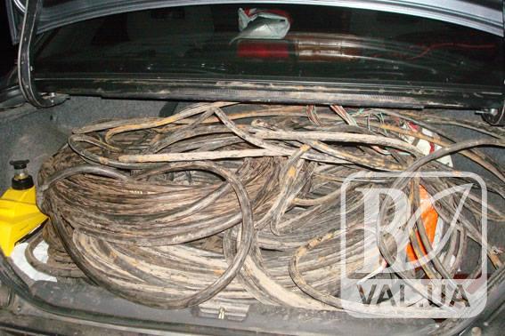 В Чернигове полиция задержала воров кабеля
