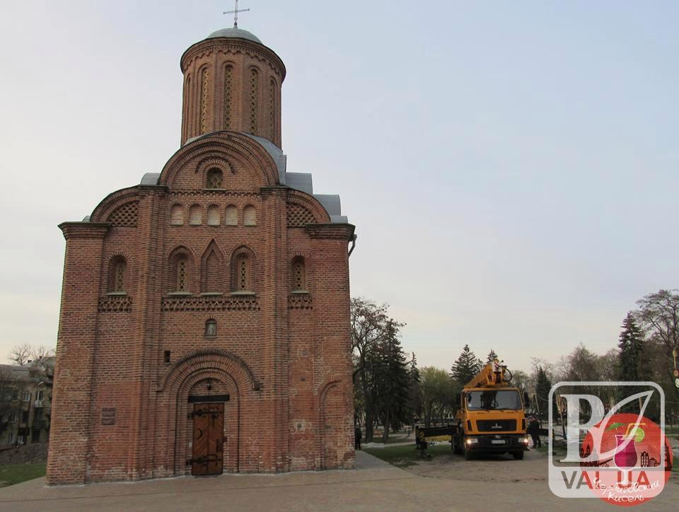 В Чернигове хотят «подсветить» Пятницкую церковь. ФОТОфакт