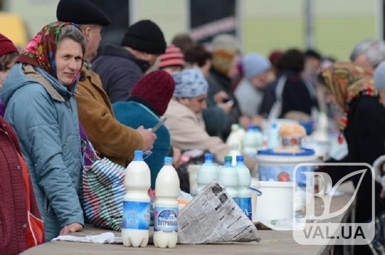 На Чернгивщине хотят запретить продажу «домашнего» молока