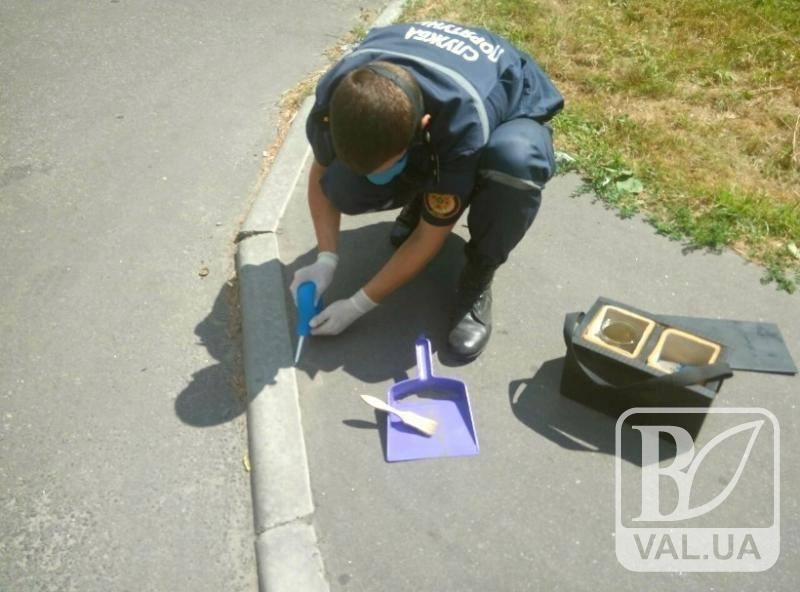 На Черниговщине возле жилых домов обнаружили более 2 килограммов ртути 