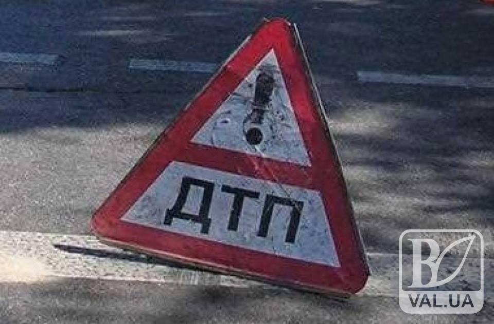 На Черниговщине в ДТП попали водители авто и мопеда 
