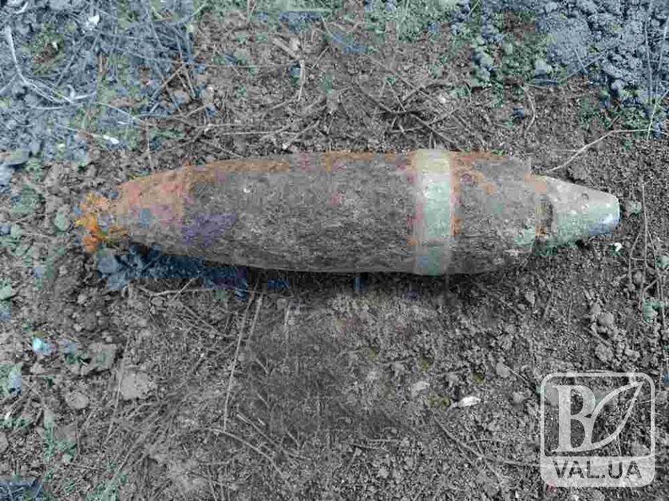 «Вибухова неділя»: на Чернігівщині виявили вибухонебезпечні  предмети одразу у кількох місцях 