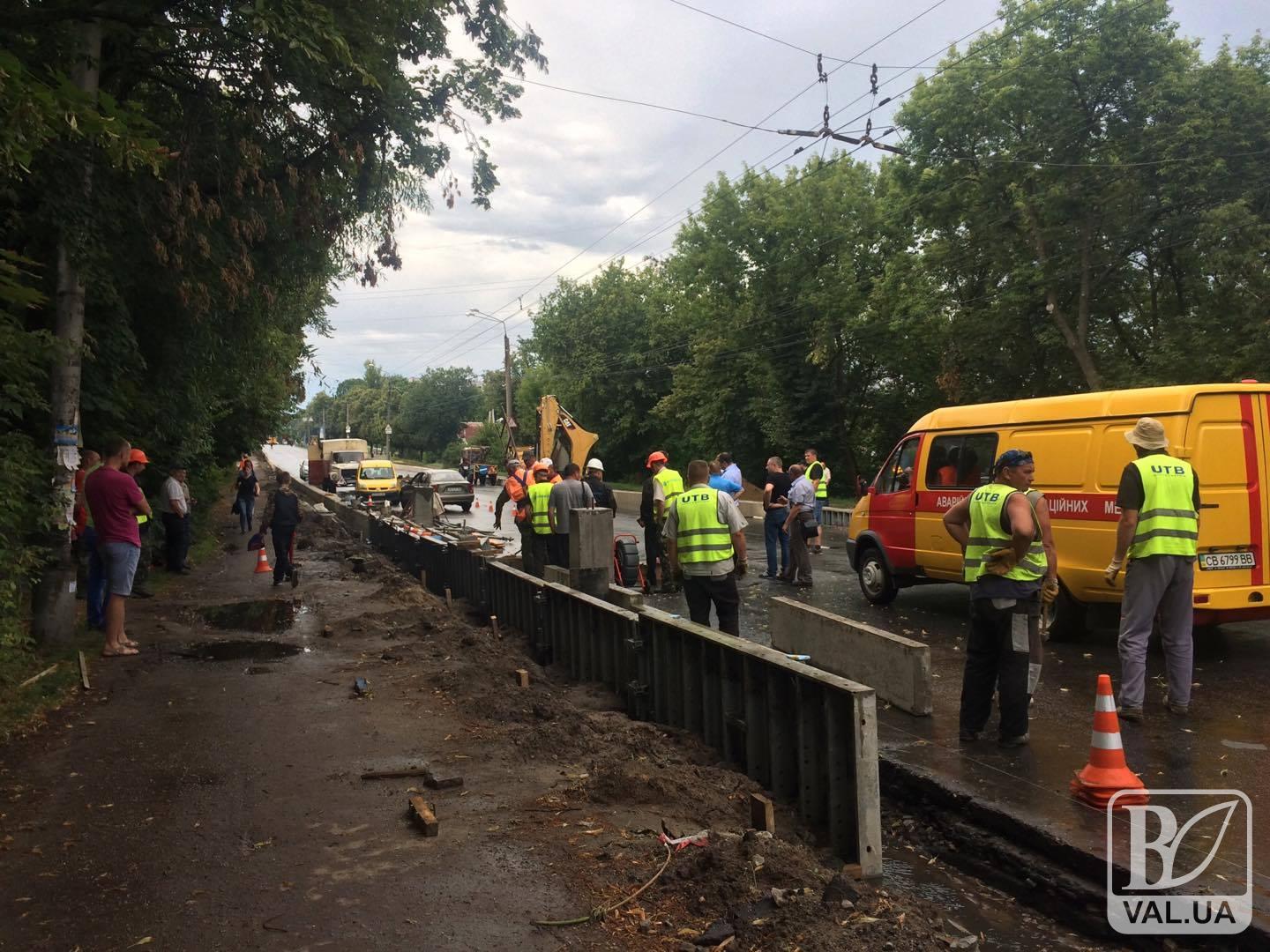 В управлении ЖКХ Чернигова отрицают «проседание» проспекта Мира по причине ремонта