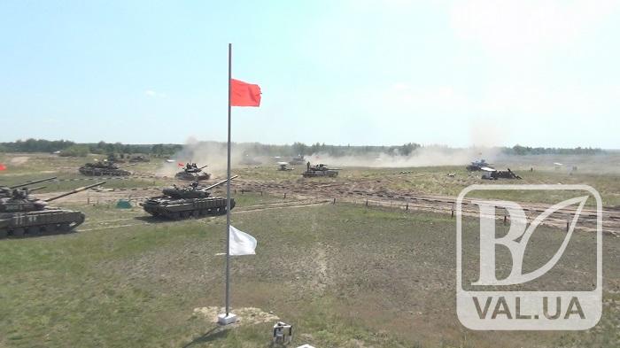Конкурс на кращий танковий взвод Сухопутних військ ЗСУ триває у Гончарівському. ВІДЕО