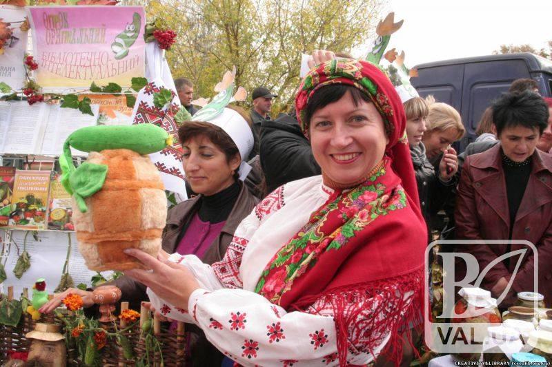 Черниговцев приглашают на праздник огурца 
