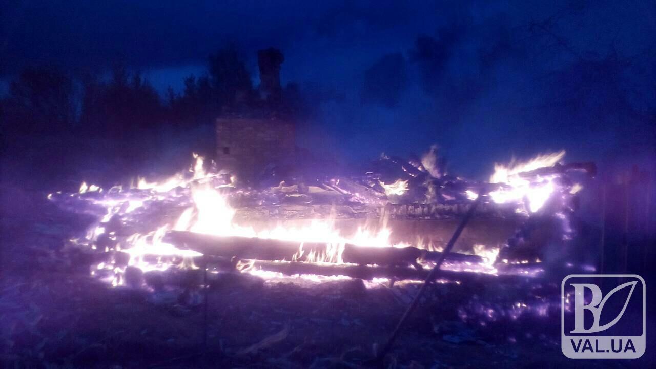 На Чернігівщині вщент згорів будинок разом з господарем
