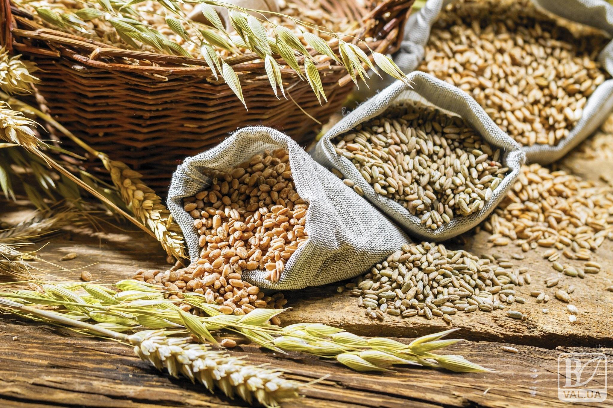 На Чернігівщині зібрали половину зернових. Найбільше відзначились хлібороби Бобровицького та Прилуцького районів