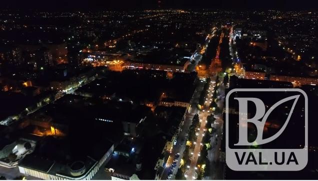 Невероятное видео ночного Чернигова с высоты птичьего полета