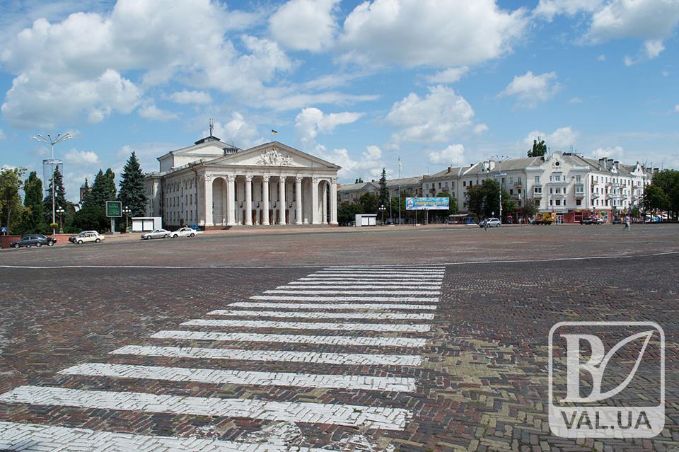 Черниговцы предлагают чтобы Красная площадь была только пешеходной