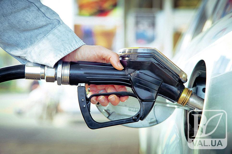Чернігівська область лідер зростання цін на бензин