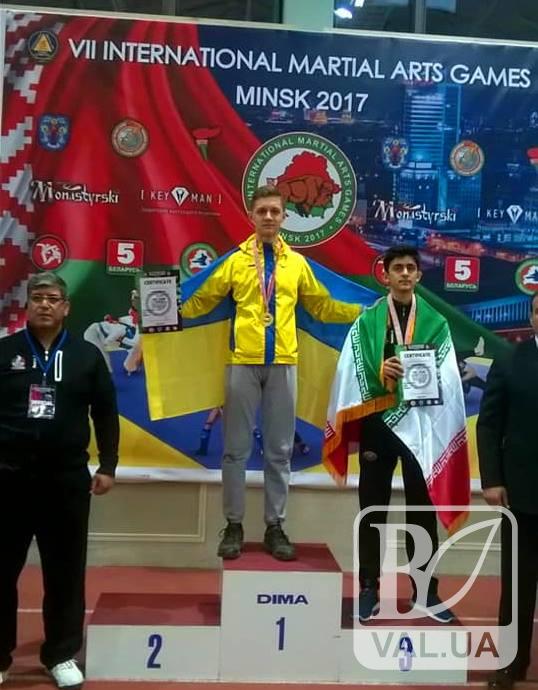 Черниговские кикбоксеры привезли медали с чемпионата мира