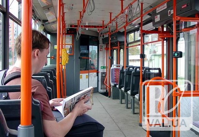 Чернігівці пропонують здешевити проїзд для студентів у громадському транспорті