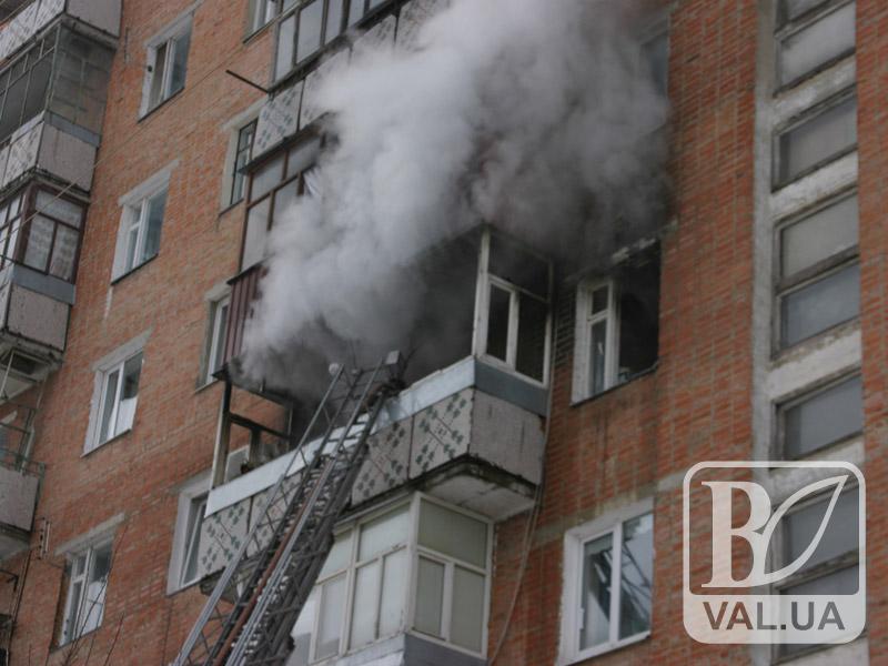 У Чернігові 77-річна жінка згоріла у власній квартирі в багатоповерхівці