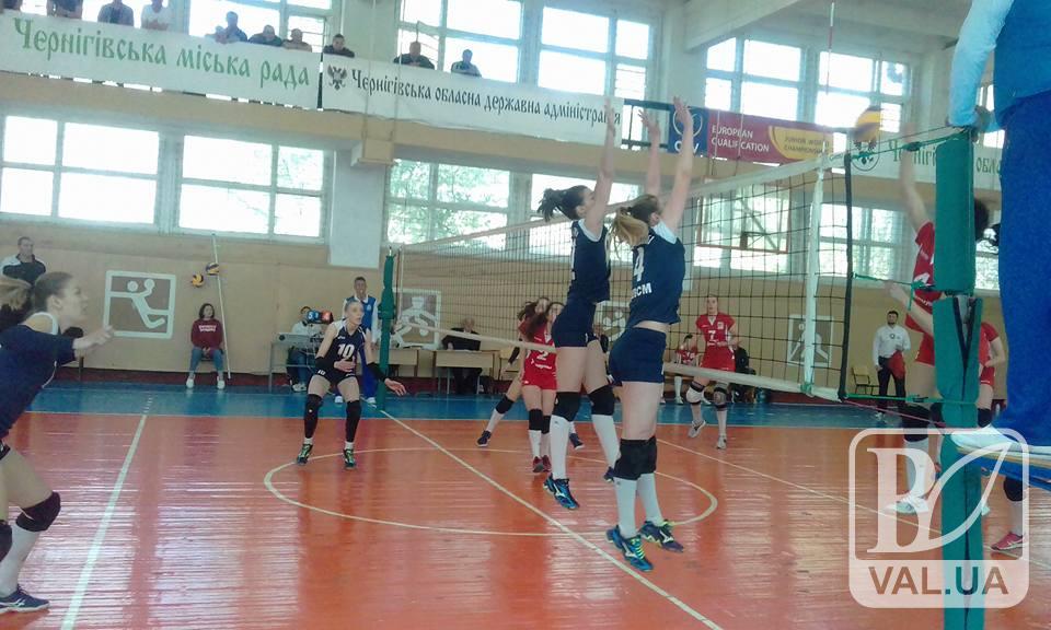 Чернігівська жіноча волейбольна команда "Педуніверситет-ШВСМ" здобула важливу для себе перемогу