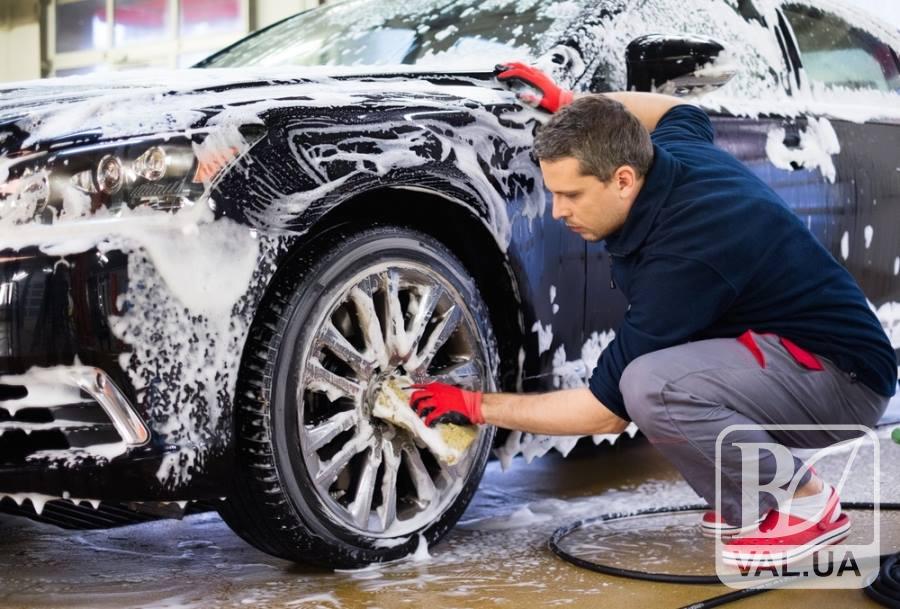 У Чернігівській області заборонили обіг миючих засобів для автомобілів