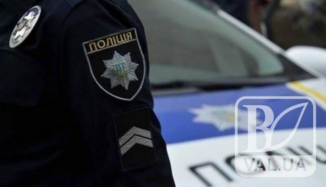 На Чернігівщині тридцять молодиків напали на редактора місцевої газети