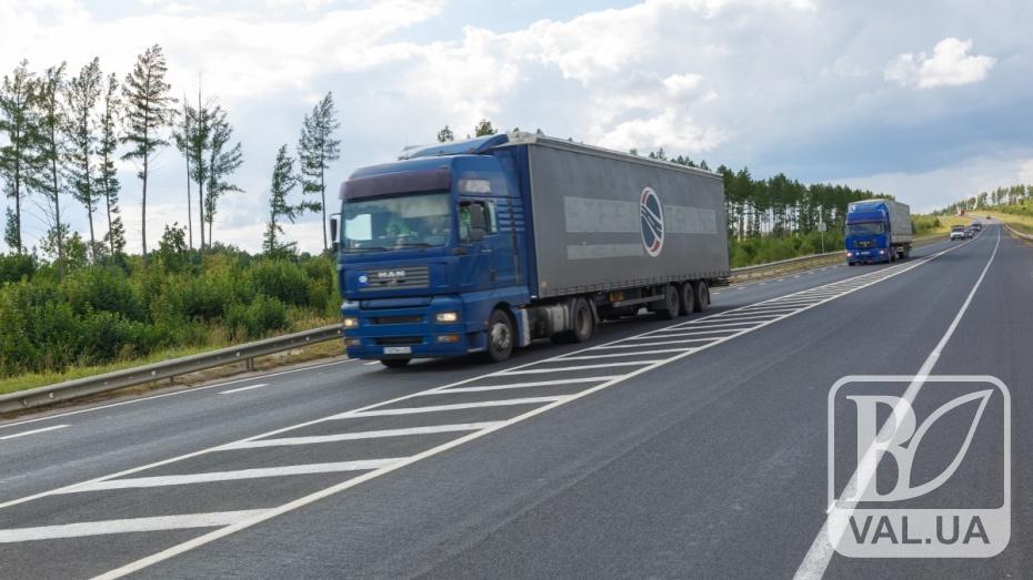 У Чернігівській області за серпень оштрафували 70 водіїв фур за перевантаження