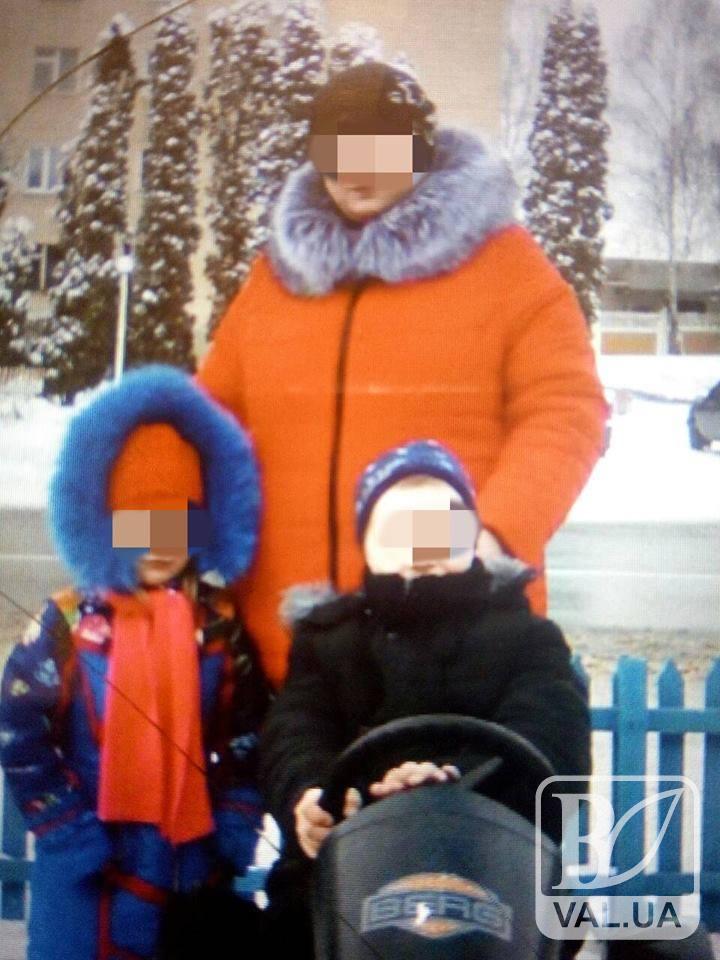 На Чернігівщині 43-річна горе-мати, на добу залишила самих п’ятьох дітей. ФОТО