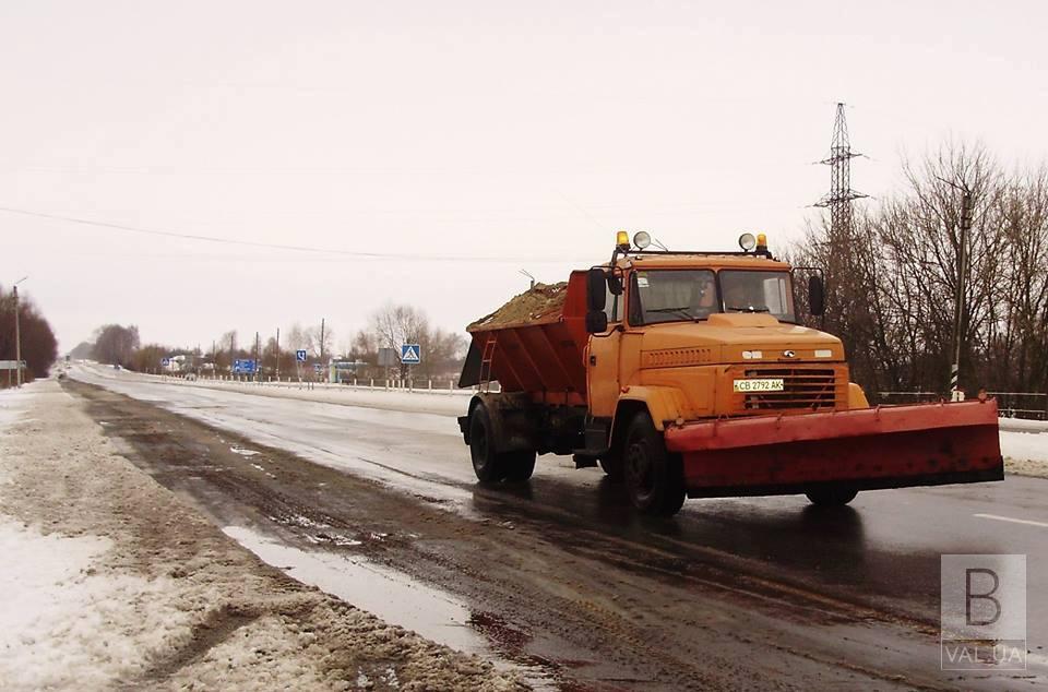 Випробування першим снігом: як комунальники Чернігівщини справлялися з негодою