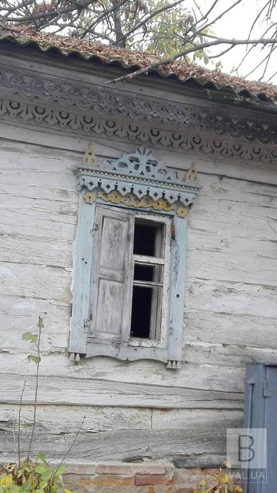 Тайны чудо-резьбы столетнего дома в поселке Березна Менского района