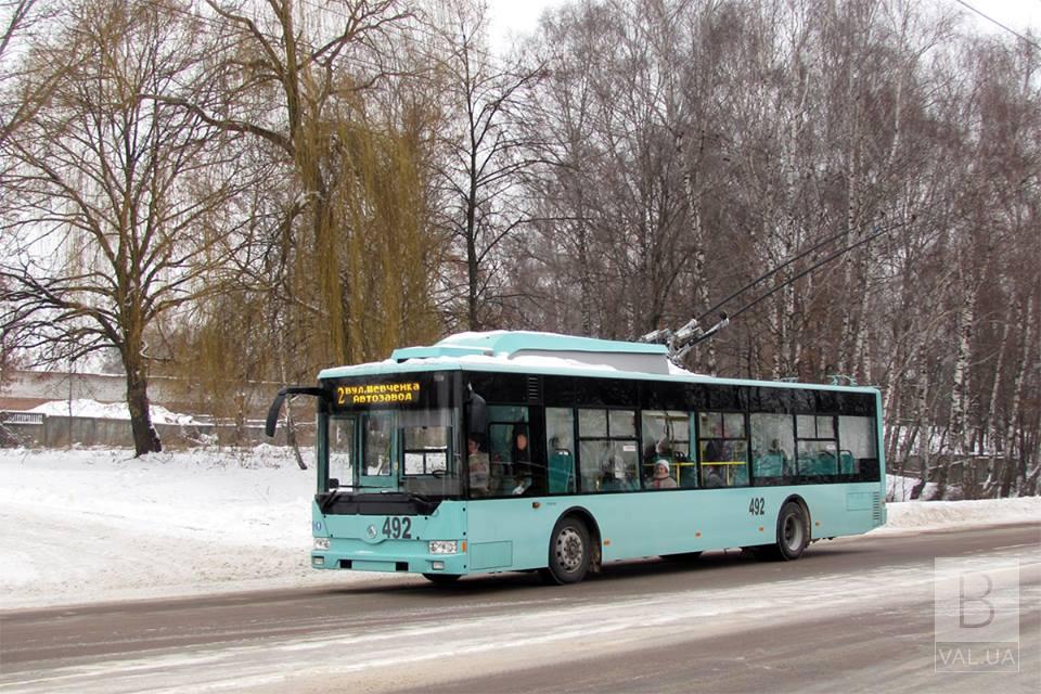 В Чернигове движение маршрутов №1, 6, 7, 7а, 8, 9, 10 и 11 в районе троллейбусного депо парализовано