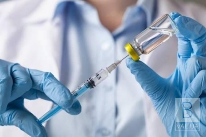 У Чернігові повністю вакцинувалися 44% людей