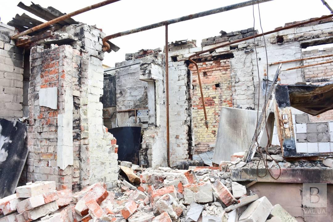 У Чернігові чотири багатоповерхівки, пошкоджені авіаударами, підлягають демонтажу