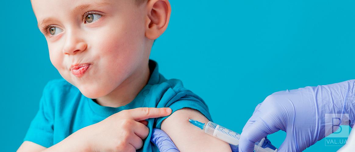 Кому обов'язково необхідно вакцинуватись під час епідсезону: пояснення МОЗ