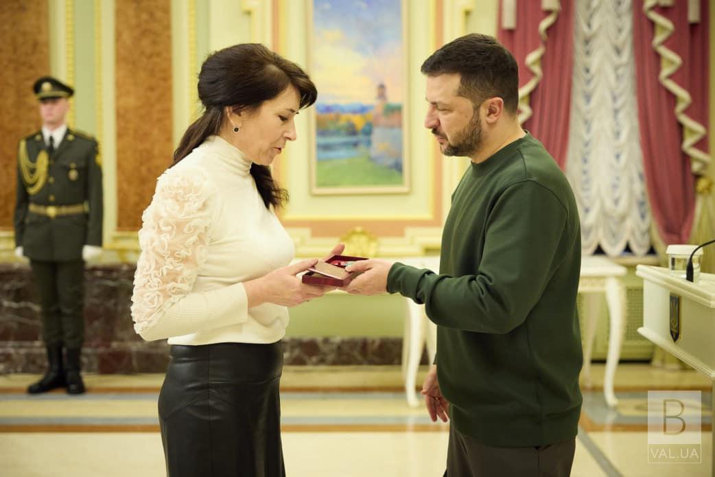 П’ять жителів Чернігівщини отримали почесні звання та медалі від Президента