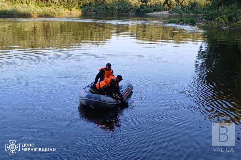 У Чернігові з Десни дістали тіло чоловіка, який зник півтора року тому